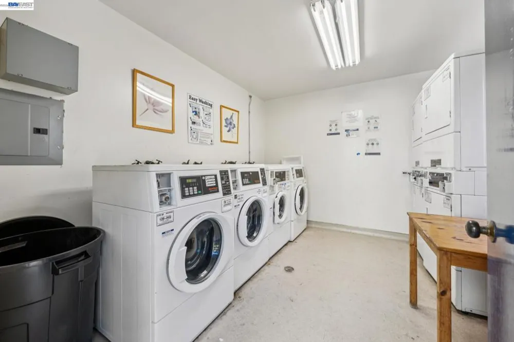 2700 Le Conte Ave #406 Berkeley, CA 94709