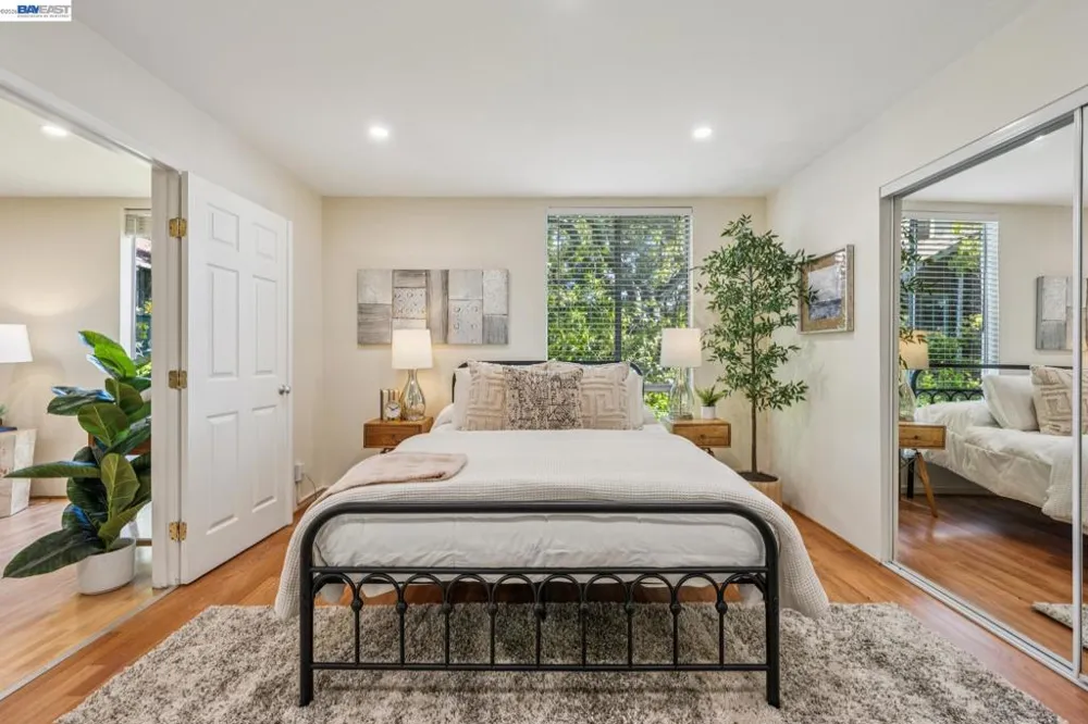 2700 Le Conte Ave #406 Berkeley, CA 94709
