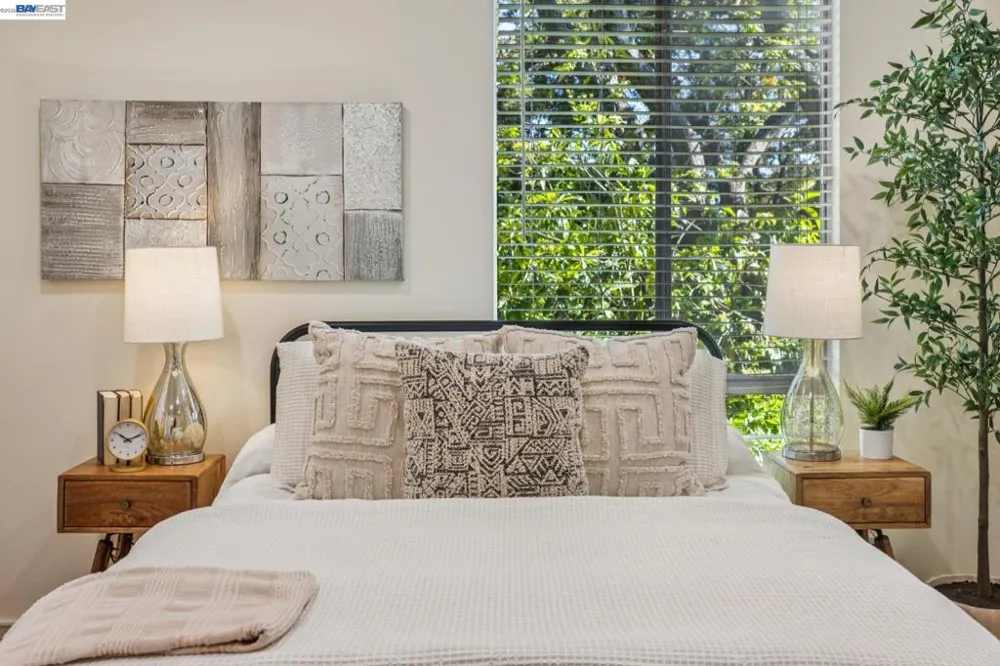 2700 Le Conte Ave #406 Berkeley, CA 94709