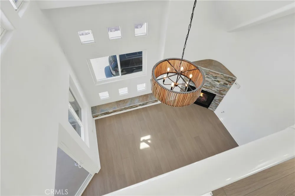 206 30th #1/2 Newport Beach, CA 92663