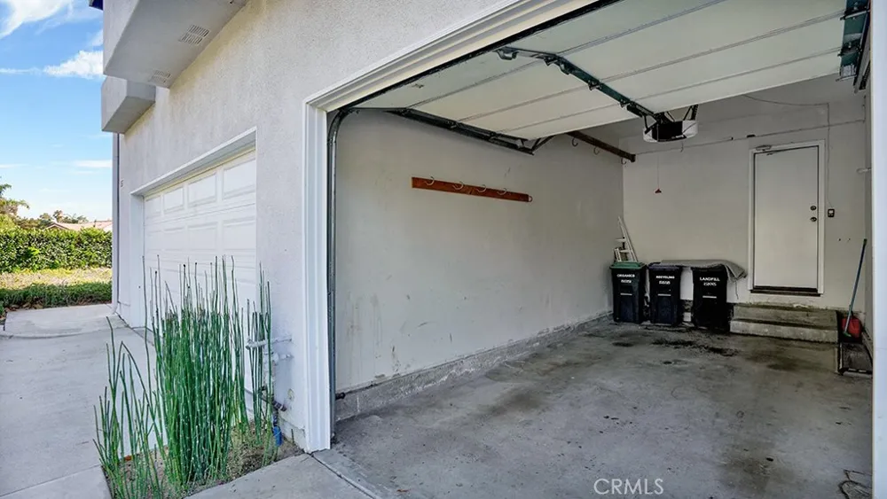 28305 Via Luis Laguna Niguel, CA 92677