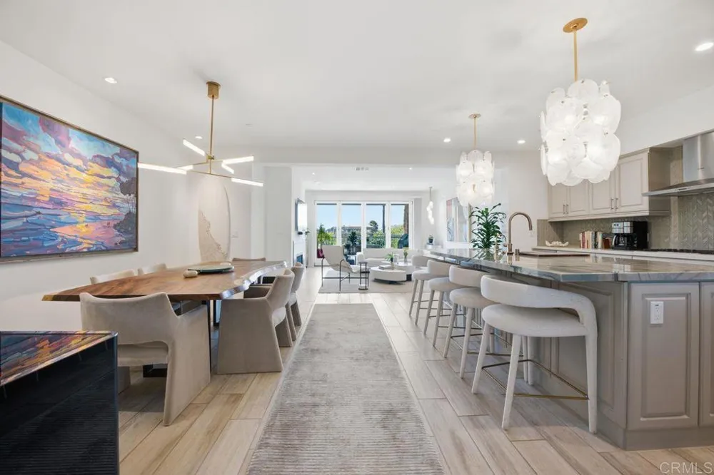 2363 Ocean Street Carlsbad, CA 92008