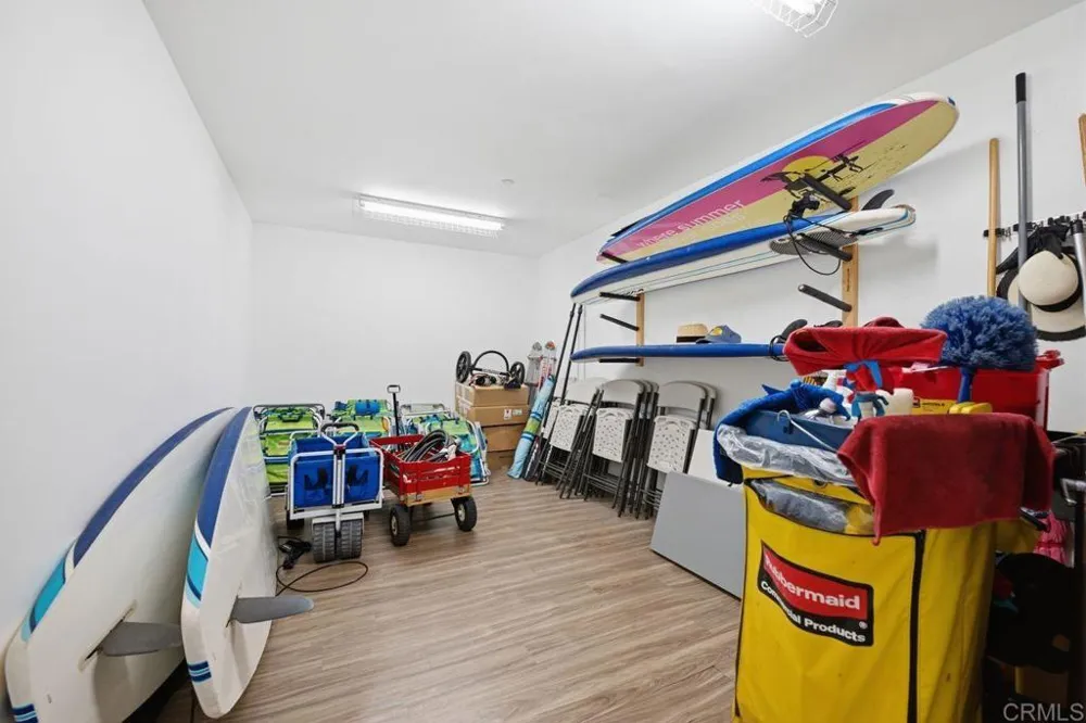 2363 Ocean Street Carlsbad, CA 92008