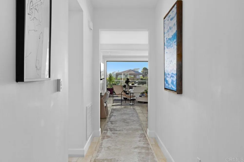 2363 Ocean Street Carlsbad, CA 92008