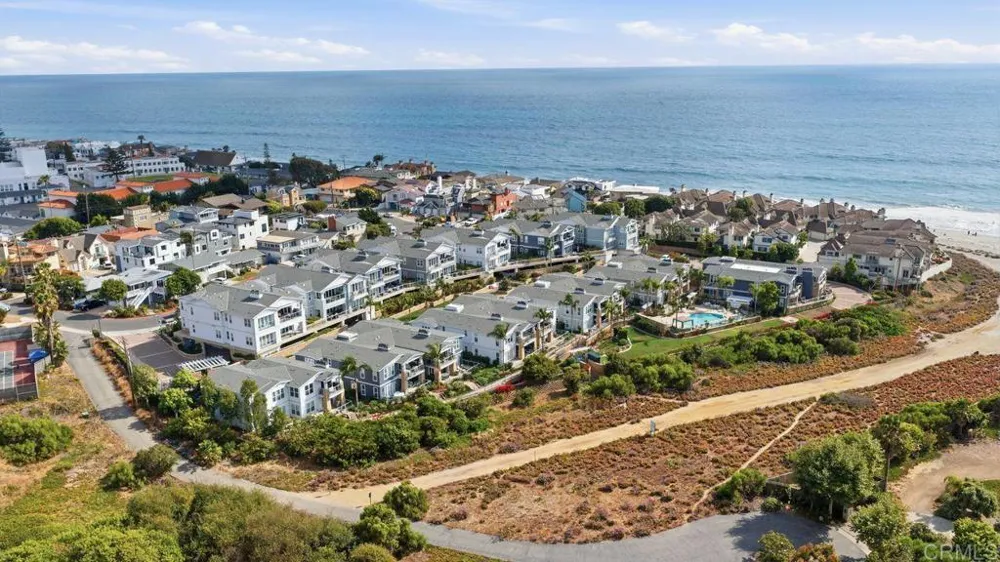 2363 Ocean Street Carlsbad, CA 92008
