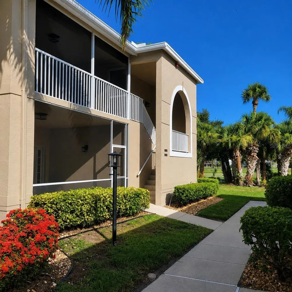 9560 HIGH GATE DRIVE #1626 Sarasota, FL 34238