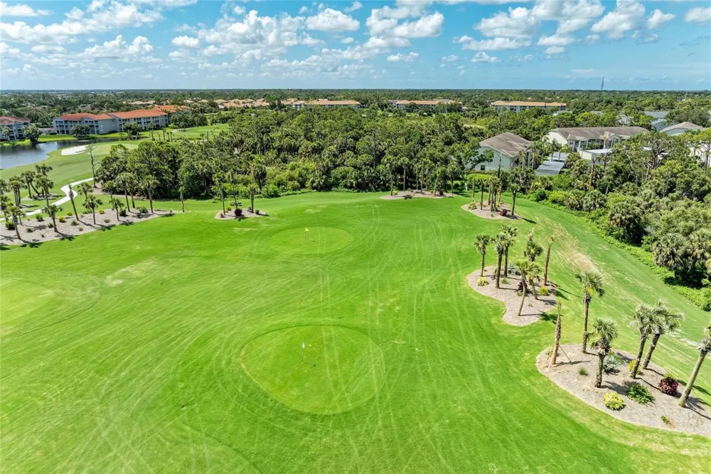 9560 HIGH GATE DRIVE #1626 Sarasota, FL 34238