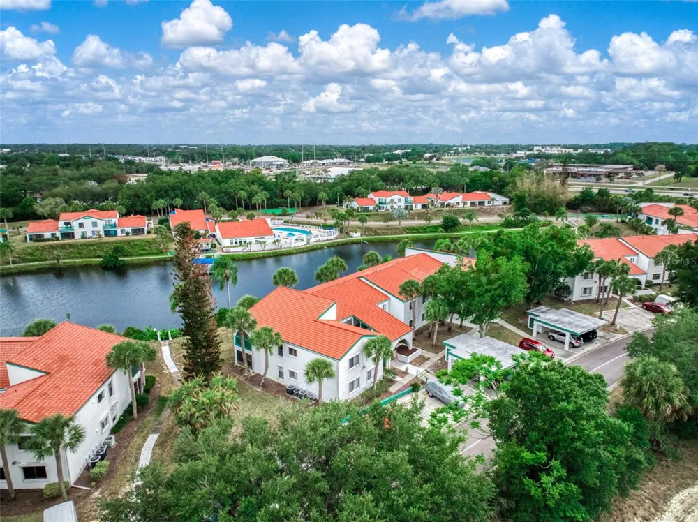 4729 CASABLANCA CIRCLE #C22 Sebring, FL 33870