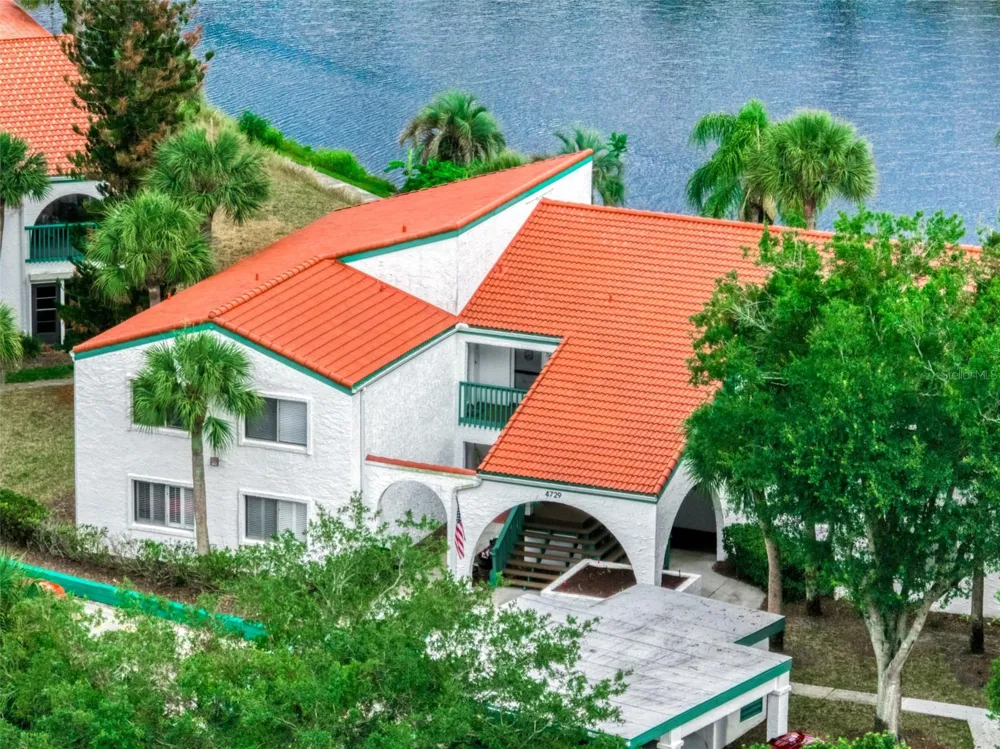 4729 CASABLANCA CIRCLE #C22 Sebring, FL 33870