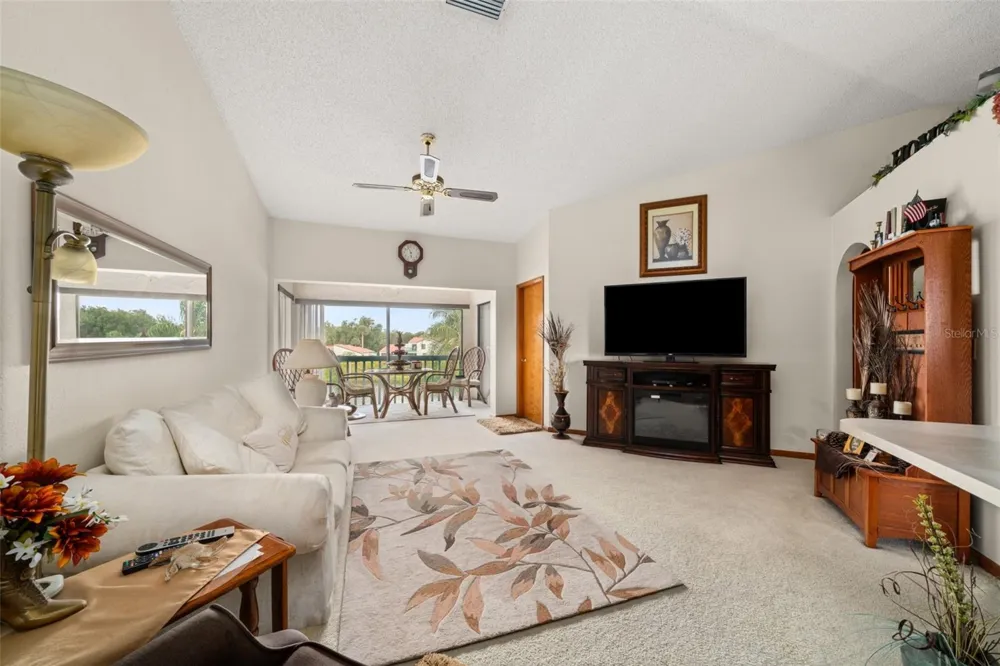 4729 CASABLANCA CIRCLE #C22 Sebring, FL 33870