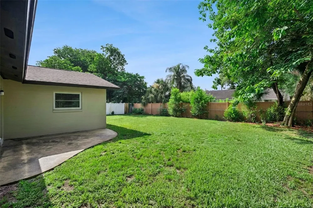 370 SULTANA LANE Maitland, FL 32751