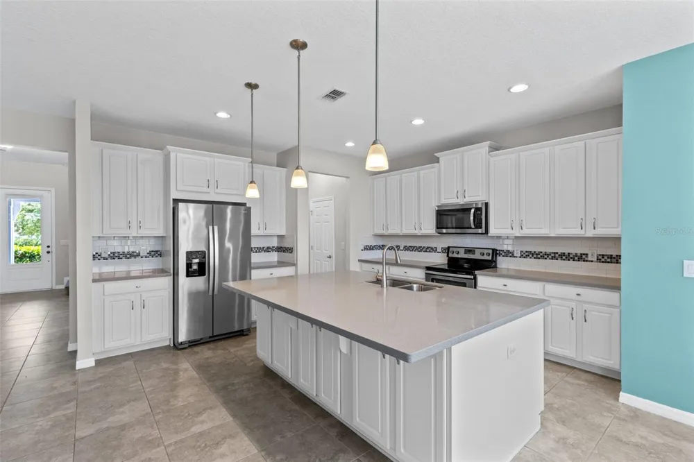 2819 STONEGATE DRIVE Ocoee, FL 34761