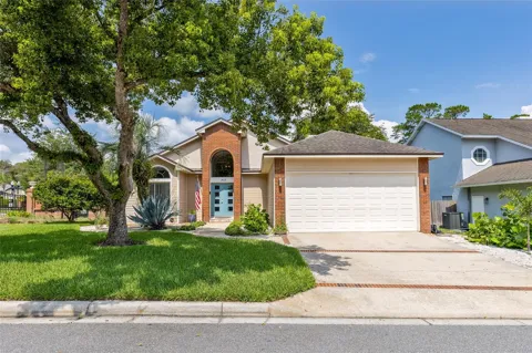 933 BEARDED OAKS TERRACE