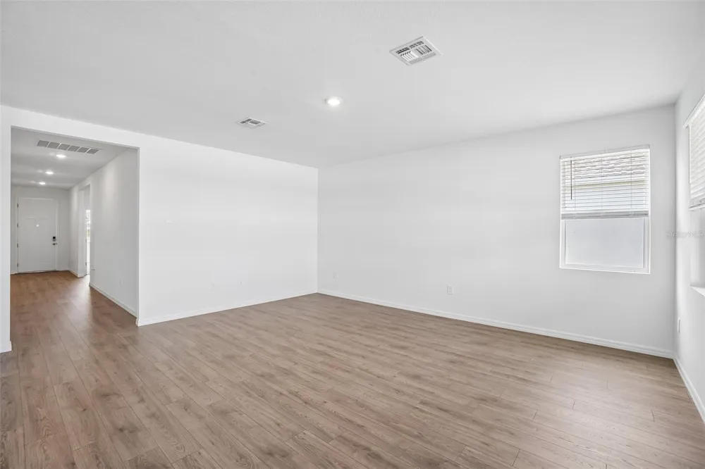 5375 CLOUDBERRY AVENUE Lakeland, FL 33811