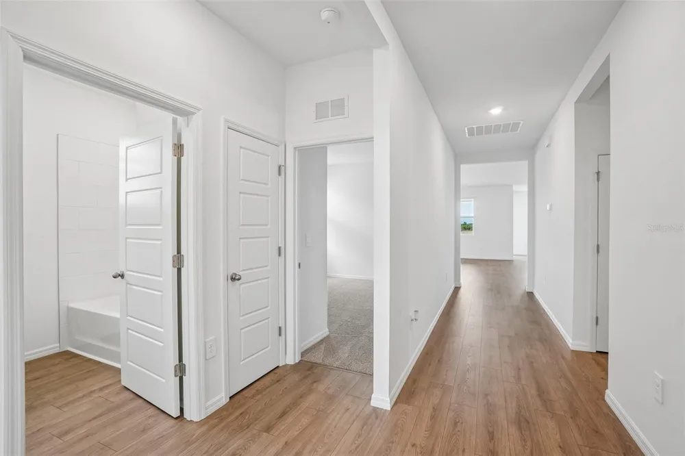 5375 CLOUDBERRY AVENUE Lakeland, FL 33811