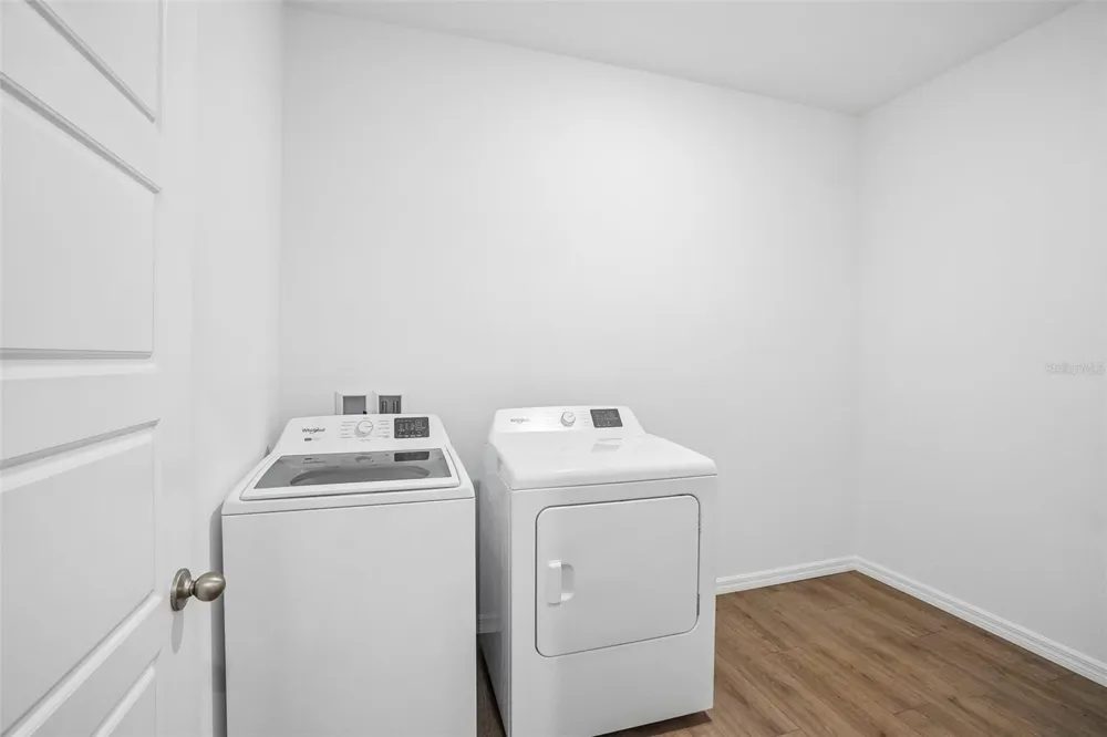 5375 CLOUDBERRY AVENUE Lakeland, FL 33811