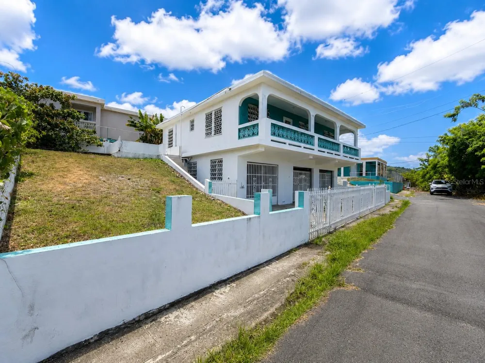 KM 1.9 PR-461 Maunabo, PR 00707