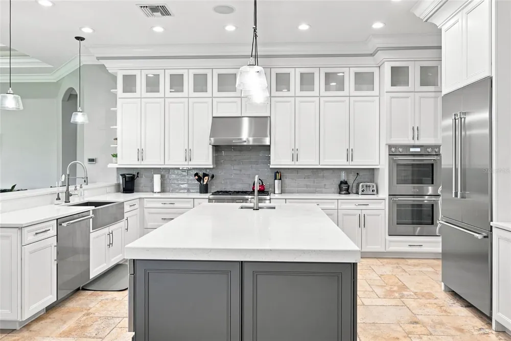 2208 PRINCESS JULIA LANE Lutz, FL 33549