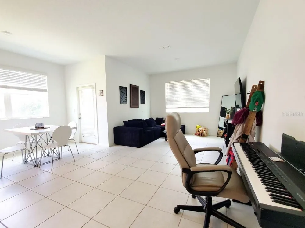 10268 TRUMPET HONEYSUCKLE WAY San Antonio, FL 33576