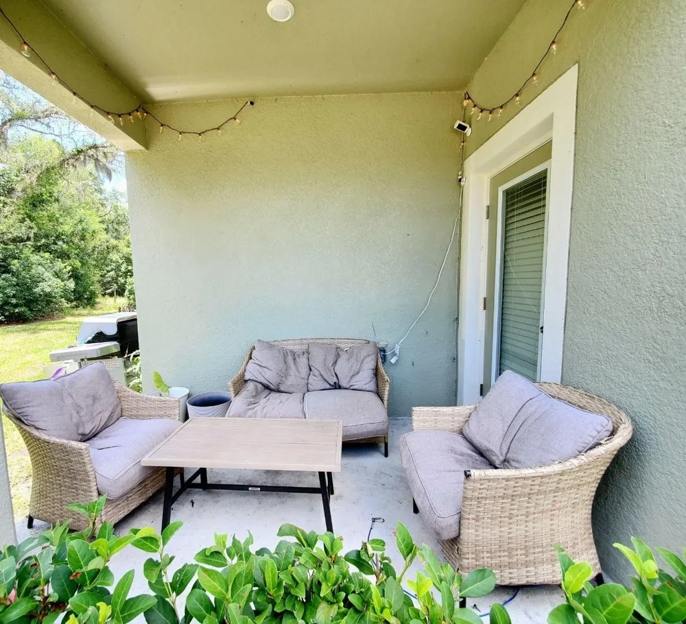 10268 TRUMPET HONEYSUCKLE WAY San Antonio, FL 33576
