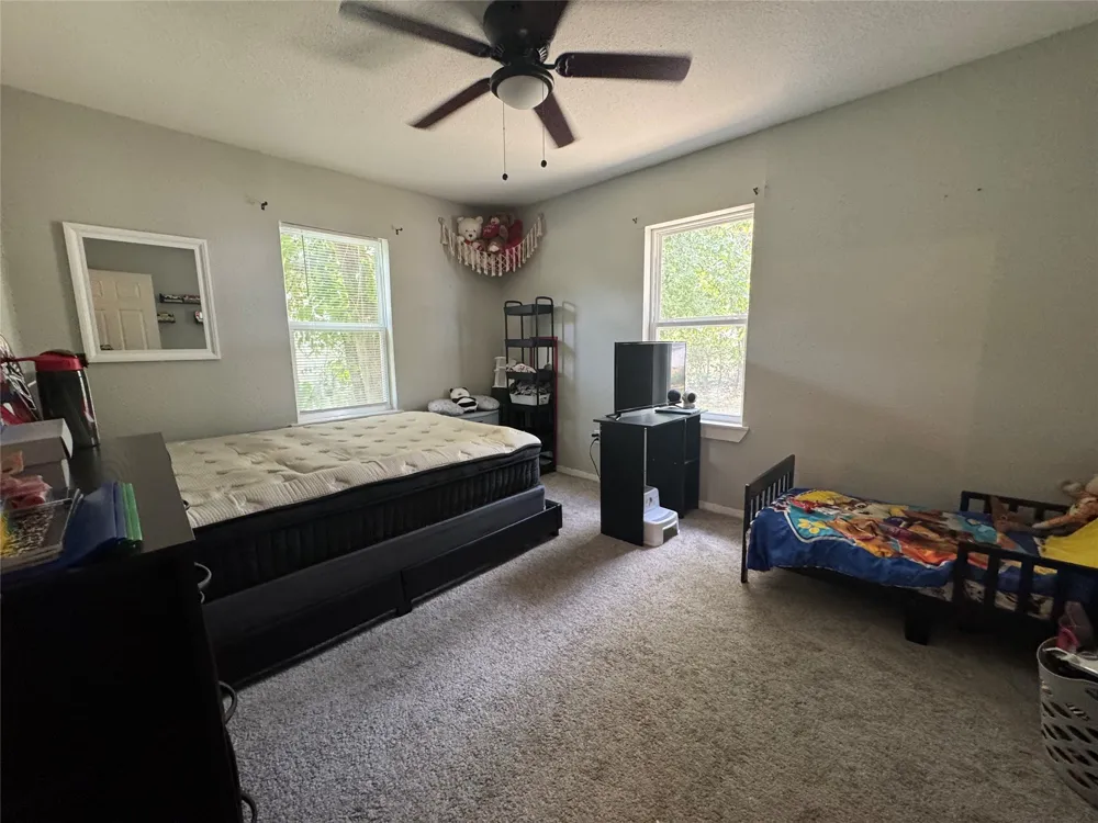 105 S Lakeview Drive Lacy Lakeview, TX 76705