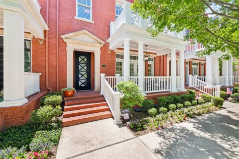 1521 Meeting Street