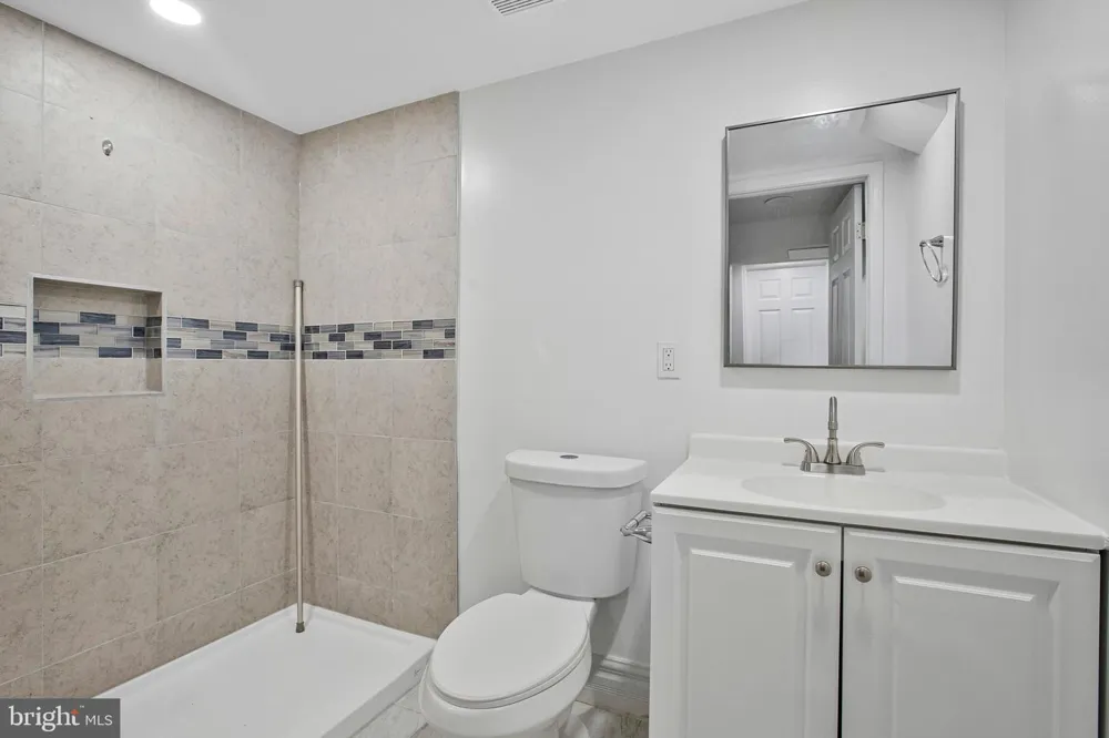 7144 BEXHILL Baltimore, MD 21244