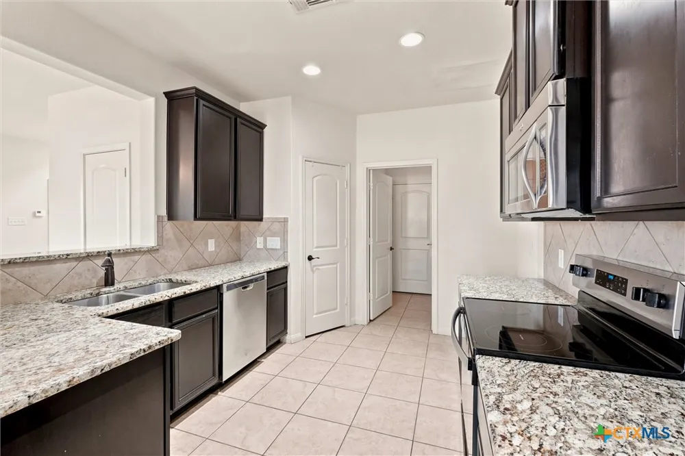 261 Primrose Way New Braunfels, TX 78132