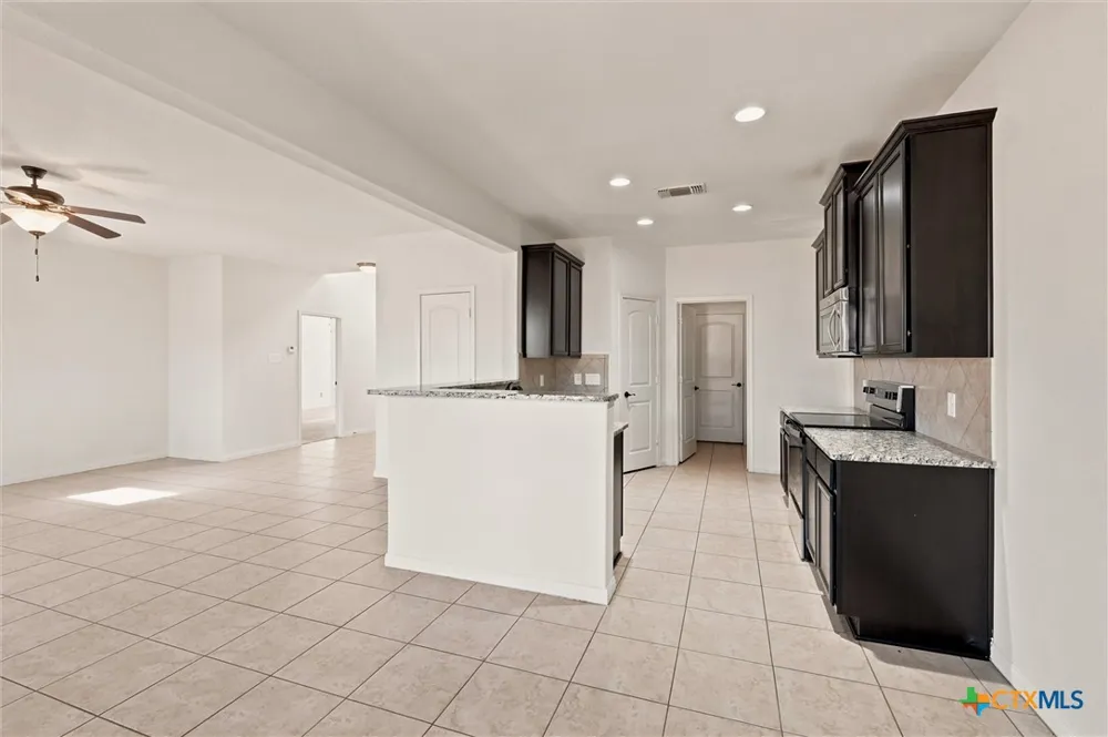 261 Primrose Way New Braunfels, TX 78132