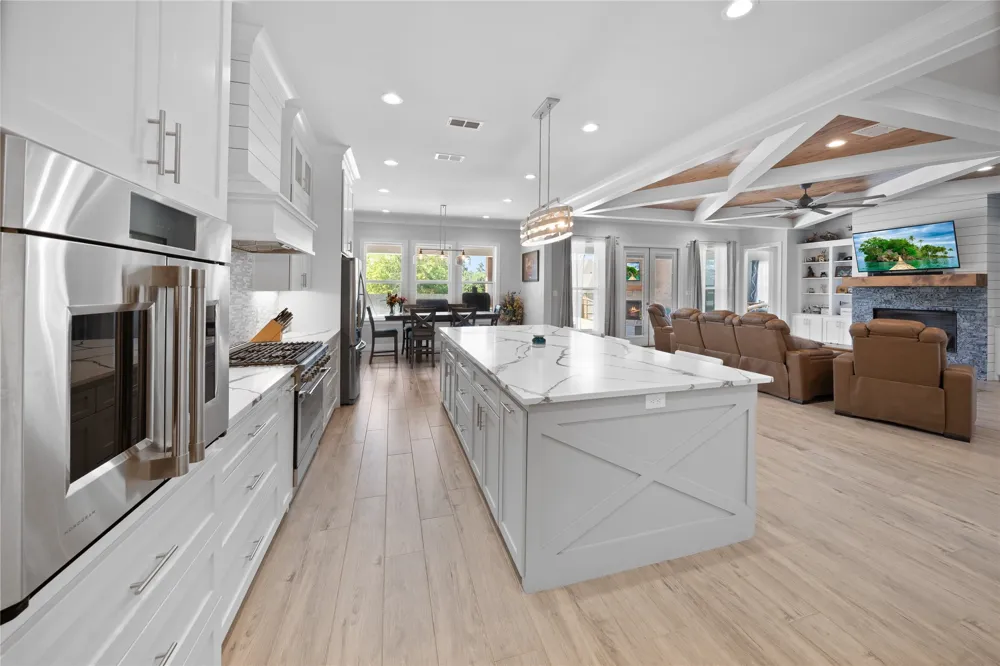 219 White N Gail Lane Bullard, TX 75757