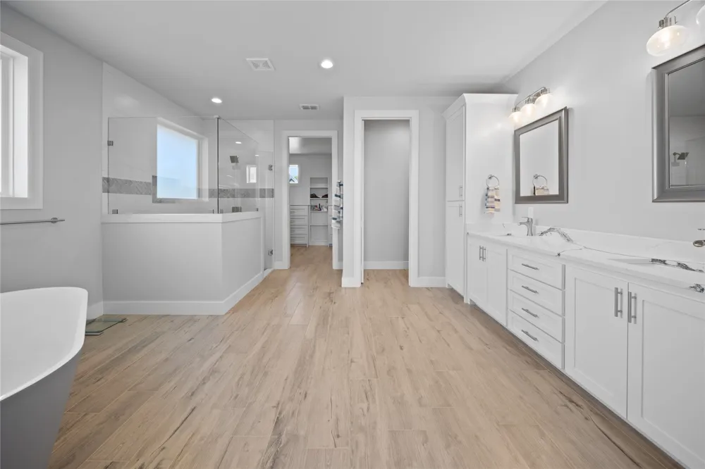 219 White N Gail Lane Bullard, TX 75757