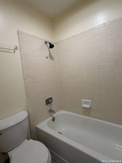 9510 Scots Gln San Antonio, TX 78240