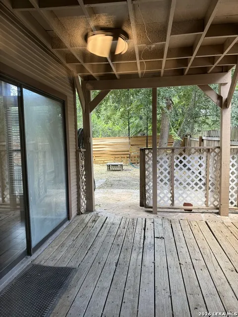 9510 Scots Gln San Antonio, TX 78240