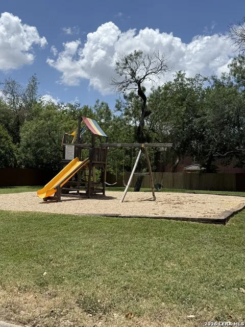 9510 Scots Gln San Antonio, TX 78240