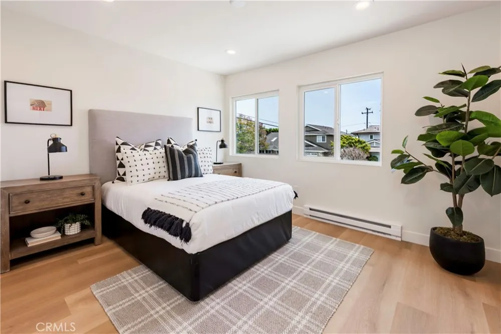 1701 Catalina Avenue Seal Beach, CA 90740