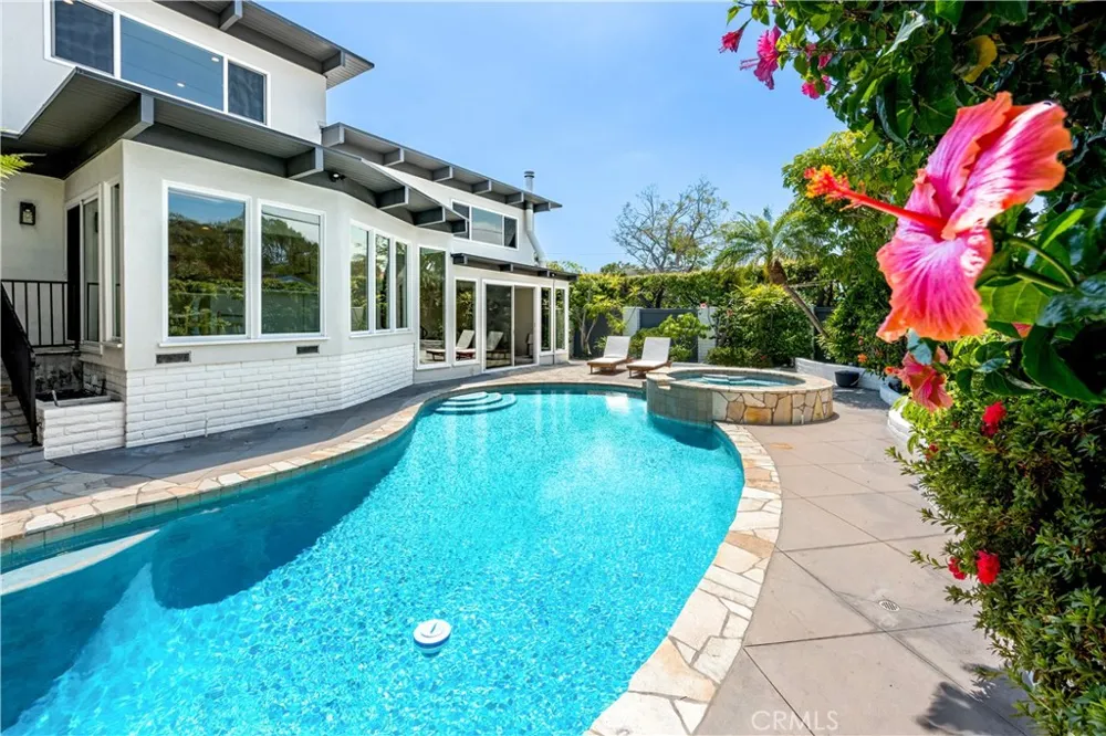 1701 Catalina Avenue Seal Beach, CA 90740