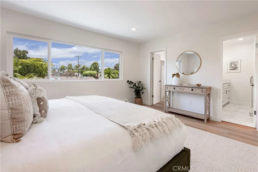 1701 Catalina Avenue Seal Beach, CA 90740