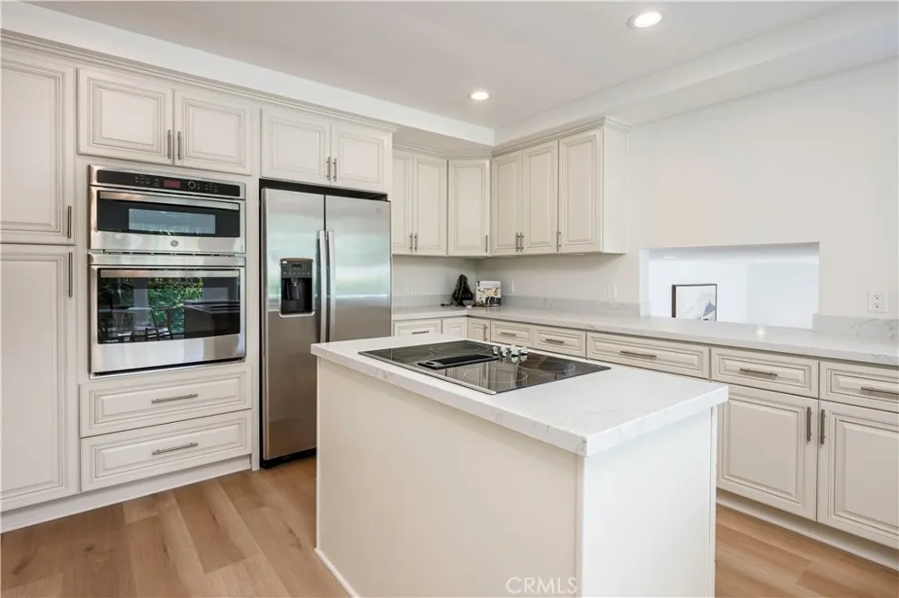 1701 Catalina Avenue Seal Beach, CA 90740