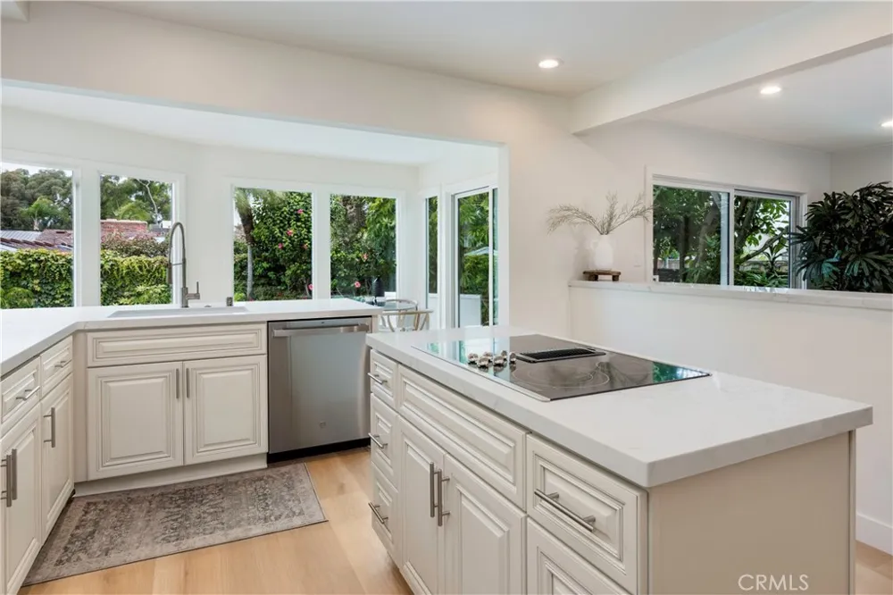 1701 Catalina Avenue Seal Beach, CA 90740