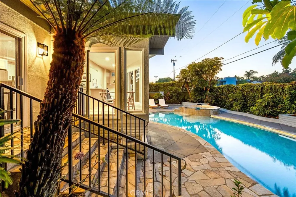 1701 Catalina Avenue Seal Beach, CA 90740