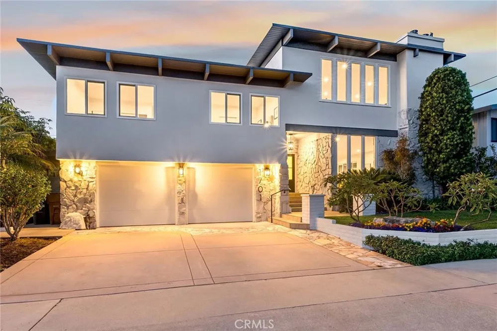 1701 Catalina Avenue Seal Beach, CA 90740