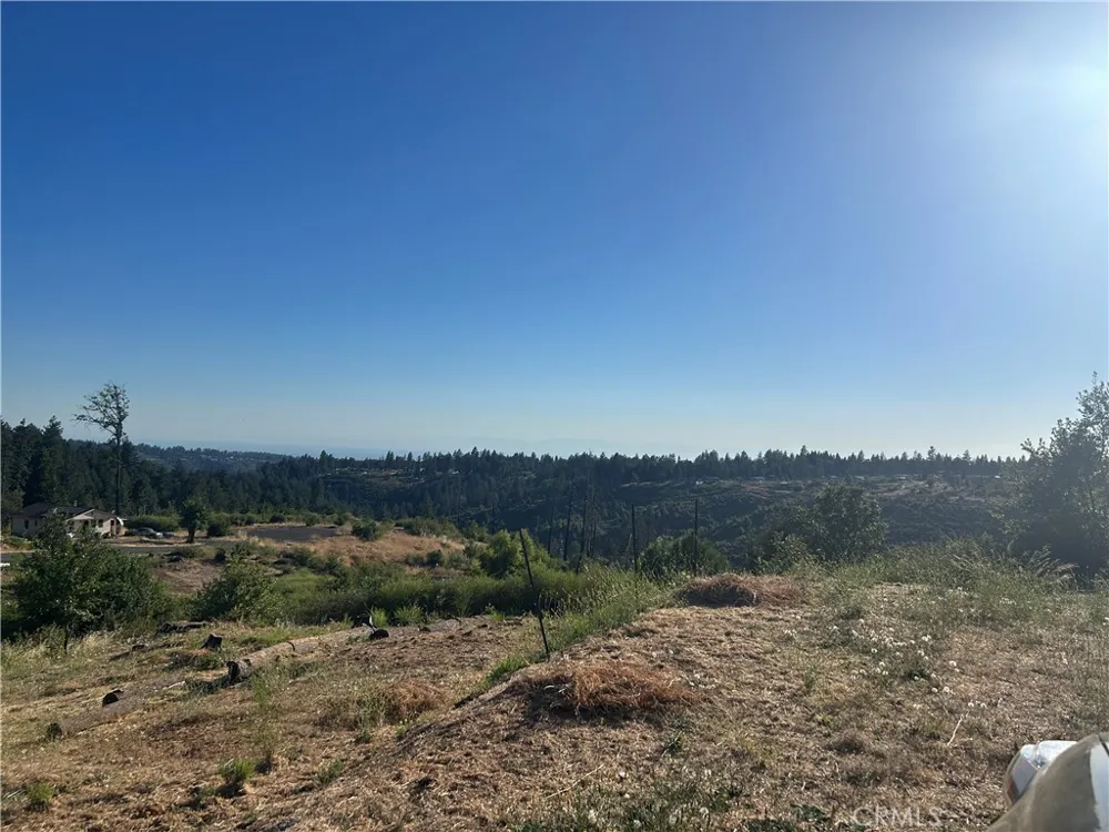 13753 Sugar Pine Magalia, CA 95954