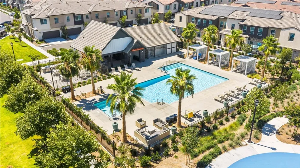2843 E Bedford Privado Ontario, CA 91762