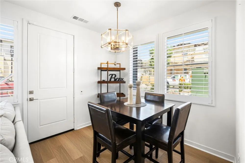 2843 E Bedford Privado Ontario, CA 91762