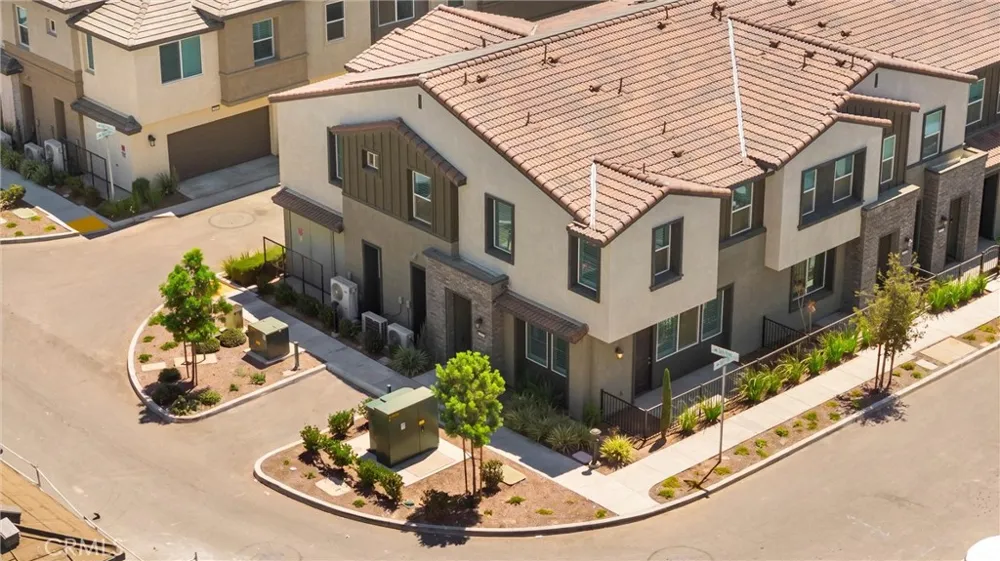 2843 E Bedford Privado Ontario, CA 91762