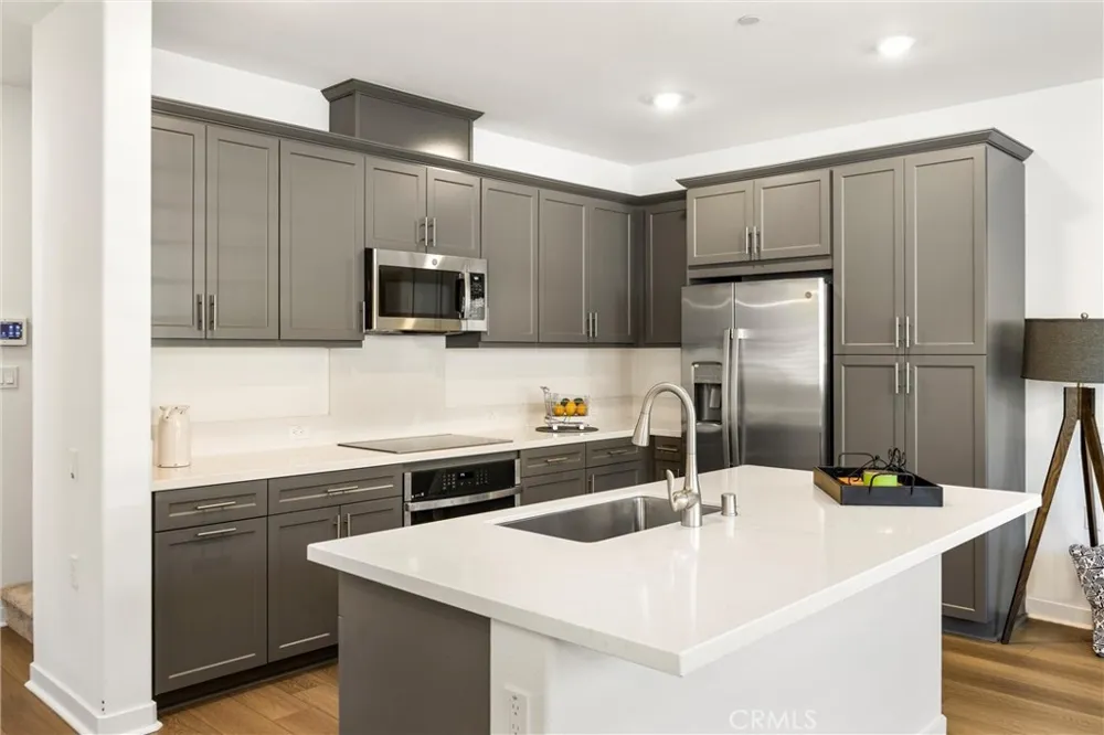 2843 E Bedford Privado Ontario, CA 91762