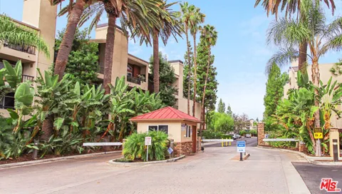 21400 Burbank Boulevard #223