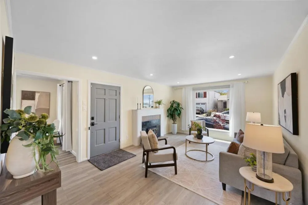 5 Muirwood Drive Daly City, CA 94014