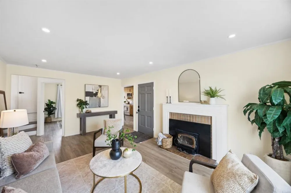 5 Muirwood Drive Daly City, CA 94014