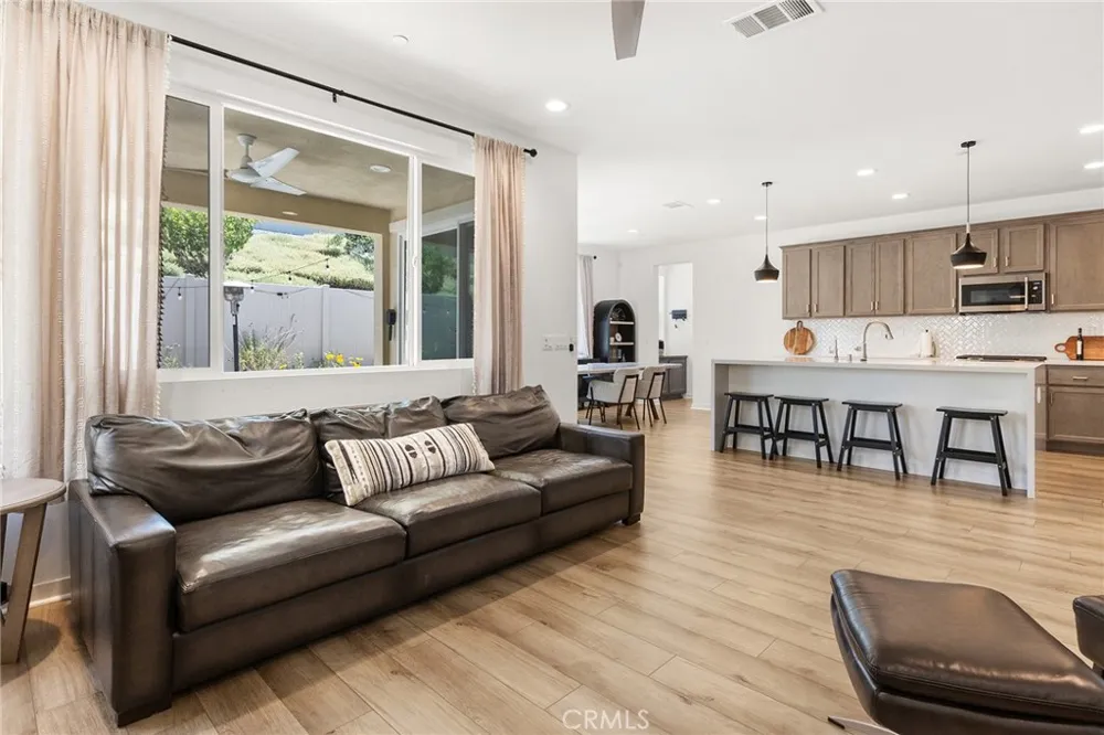 39260 Deergrass Drive Temecula, CA 92591